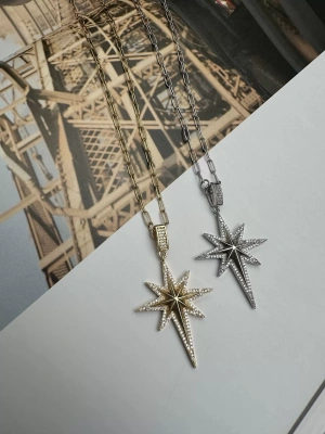 Çelik Taşlı Kuzey Yıldızı Kolye