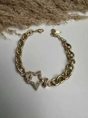 Çelik Taşlı Yıldız Bileklik Altın Kaplama