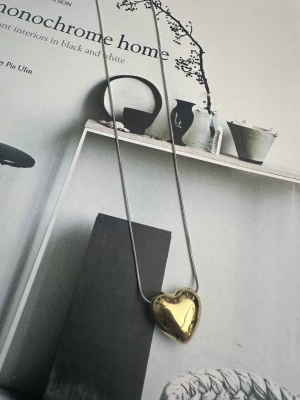 Çift Renk Figür Detay Kolye (Yıldız Kalp)