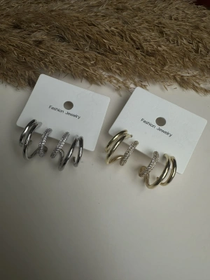 Çoklu Görünümlü Taşlı Halka Küpe