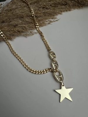 Düğme Model Yıldız Kolye