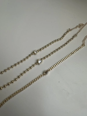 Figür Detay Bileklik