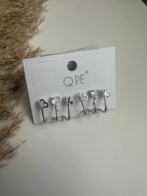 Figür detay üçlü görünüm tasarım küpe