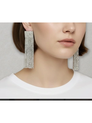 Full Taşlı Tasarım Küpe