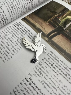 Gümüş Renk Kuş Broş