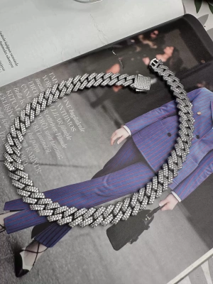 Gurmet Seri Full Taşlı Kolye