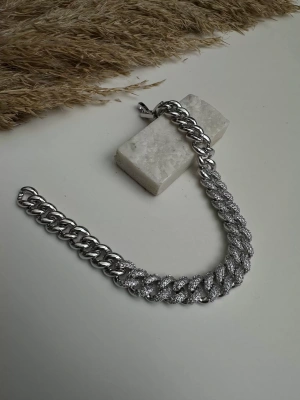 Gurmet Serisi Taşlı Künye