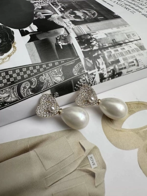 İnci Detay Kalp Küpe