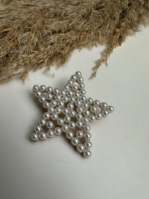 İnci Yıldız Broş