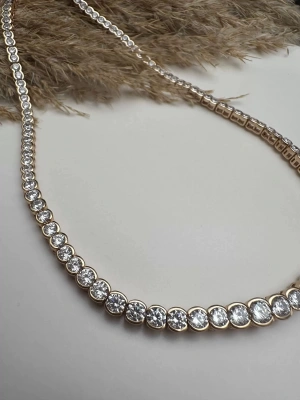 İri Taşlı Altın Kaplama Su Yolu Kolye