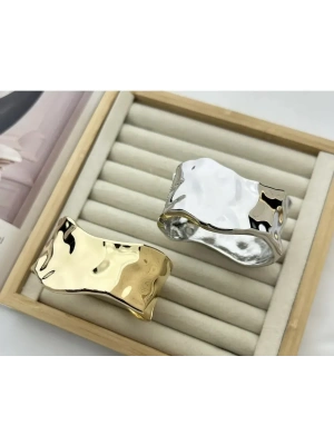 Kalın Kelepçe Asimetrik