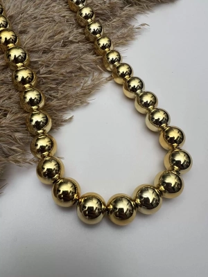 Kararmaz Çelik Top Detaylı (Top Detayı Orta  Boy ) Kolye