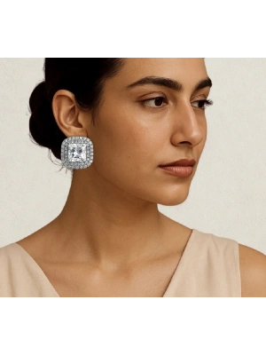 Kare Taşlı Tasarım Küpe