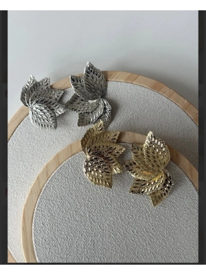 Lazer İşlemeli Tasarım Yaprak Küpe