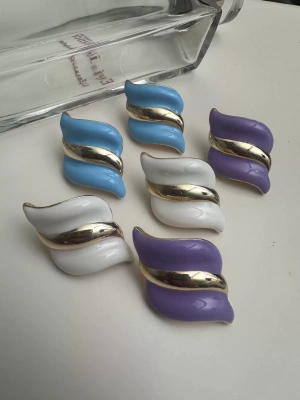 Mineli Asimetrik Küpe