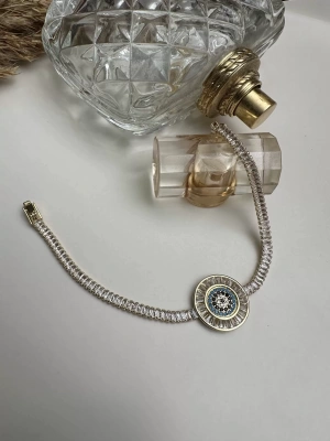 Nazarlı Baget Taşlı Altın Kaplama Bileklik