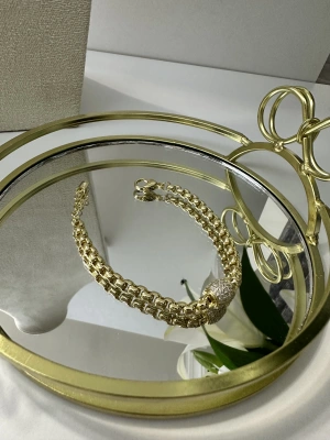 Ortası Zirkon Taşlı Vip Bileklik