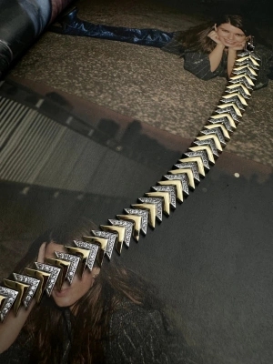 Özel Seri Altın Kaplama Çift Renk V Model Taş Detay Bileklik