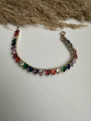 Özel Seri Altın Kaplama Renkli Taş Kalp Bileklik