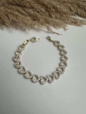 Özel Seri Altın Kaplama Taş Kalpli Bileklik