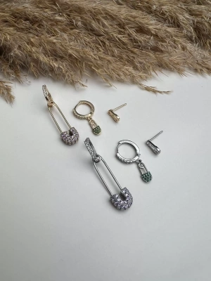 Özel Seri Çengel İğne Detaylı Üçlü Set Küpe