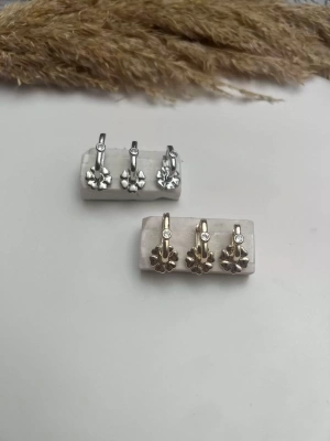 Özel Seri Çiçek Figürlü Üçlü Set Küpe