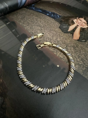 Özel Seri Çift Renk Taş Geçişli Altın Kaplama Bileklik