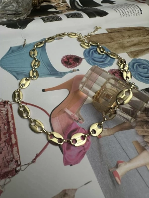 Özel Seri Düğme Model Kolye (Kısa)