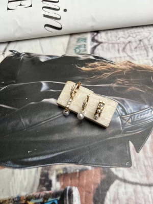 Özel Seri İnci Sallantılı Üçlü Set Küpe