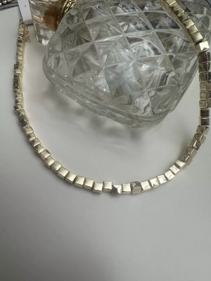 Özel Seri Kalın Küp Kolye