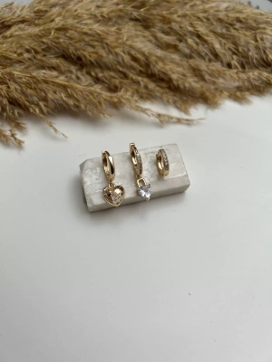 Özel Seri Kalp Figürlü Üçlü Set Küpe