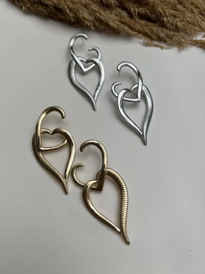 Özel Seri Kalp Tasarım Küpe