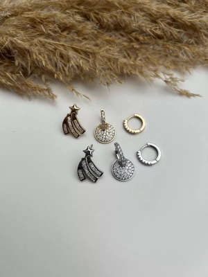 Özel Seri Kayan Yıldız Taş Detay Üçlü Set Küpe