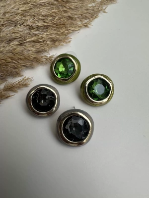 Özel Seri Taş Detaylı Tasarım Küpe