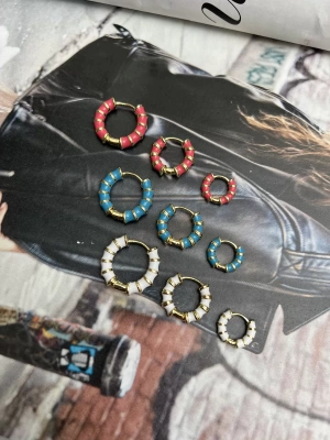 Özel Seri Tırtık Model Üçlü Set Küpe