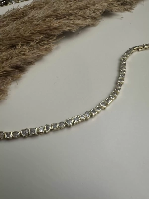 Özel Seri Yuvarlak Taşlı Kalpli Bileklik