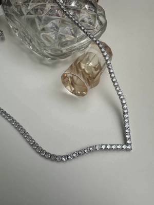 Su Yolu V Kolye Küpe Set