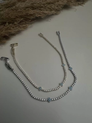 Su Yolu Yonca Detaylı Özel Seri Bileklik