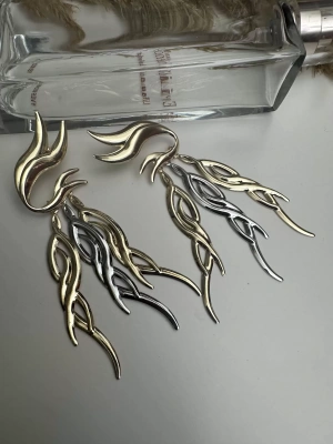 Tasarım Çift Renk Küpe