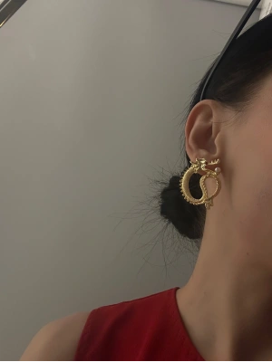 Tasarım İnci Detay Figür Küpe