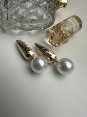 Tasarım İnci Küpe