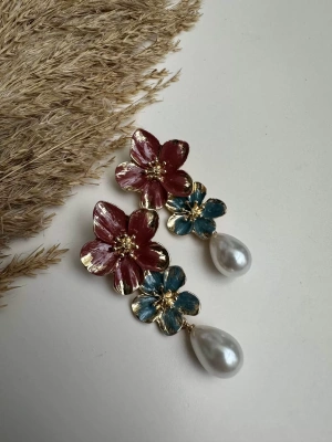 Tasarım İncili Çiçek Küpe