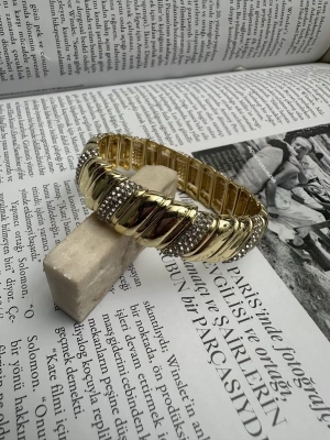 Taşlı Bombe Bileklik