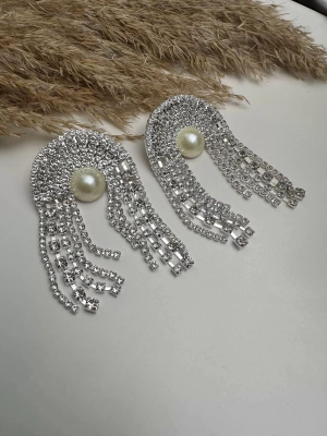 Taşlı Tasarım İnci Su Yolu Küpe