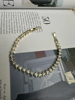 Taşlı Yıldız Bileklik