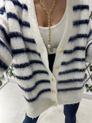 Tiff Model Marka İnci Y Kolye