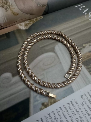 Vip Seri Taşlı Kolye