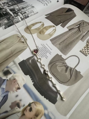 Y Kolye Kırmızı Kalpli