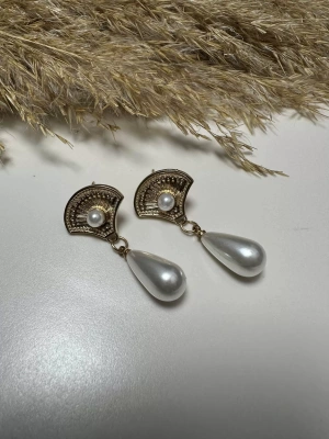 Yelpaze Damla İnci Tasarım Küpe