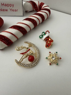 Yeni Yıl Konsept Broş Set